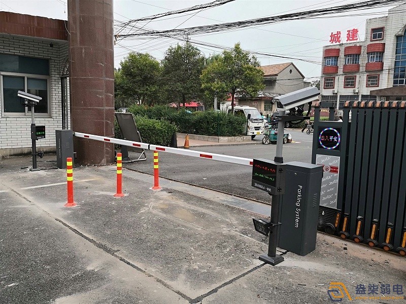 車牌識(shí)別智能道閘，你了解過多少！