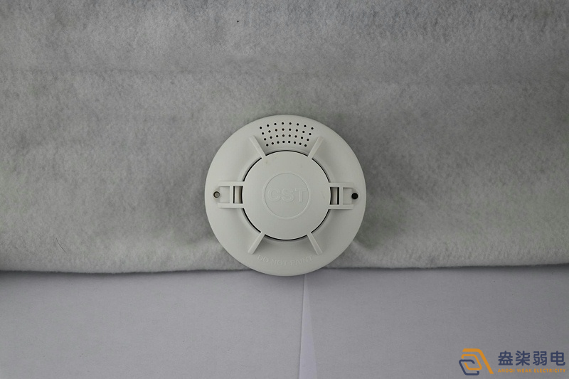 小區(qū)為什么必須安裝煙霧報(bào)警器？